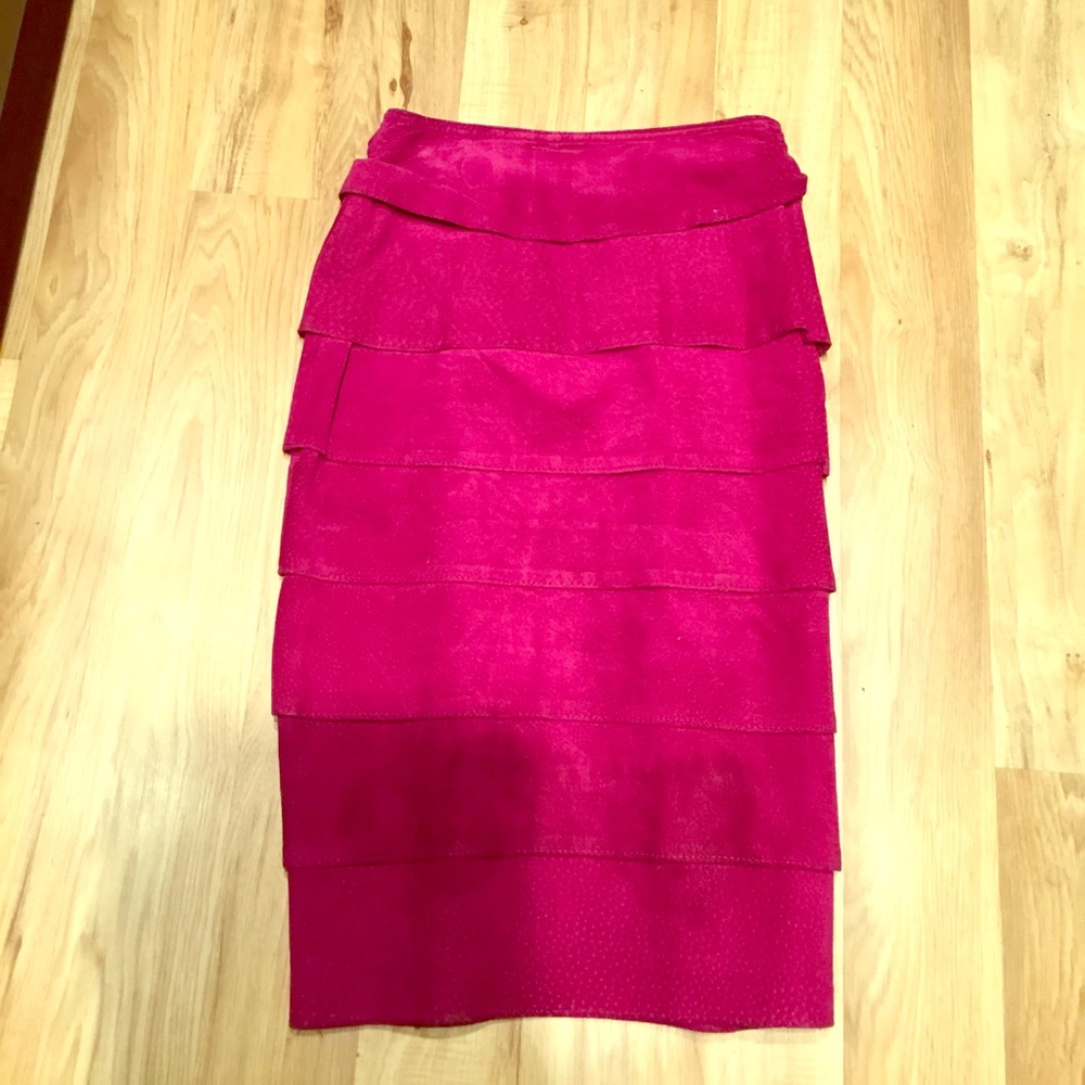 Danier Pink layered skirt *offers welcome*